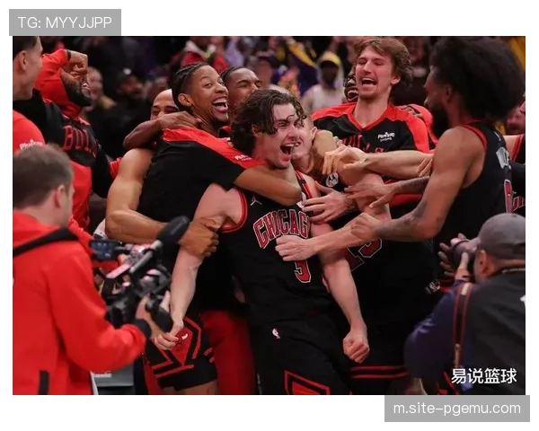 与勇士队、尼克斯队相比 芝加哥公牛队靠什么守住64.5亿美元估值的前五位置